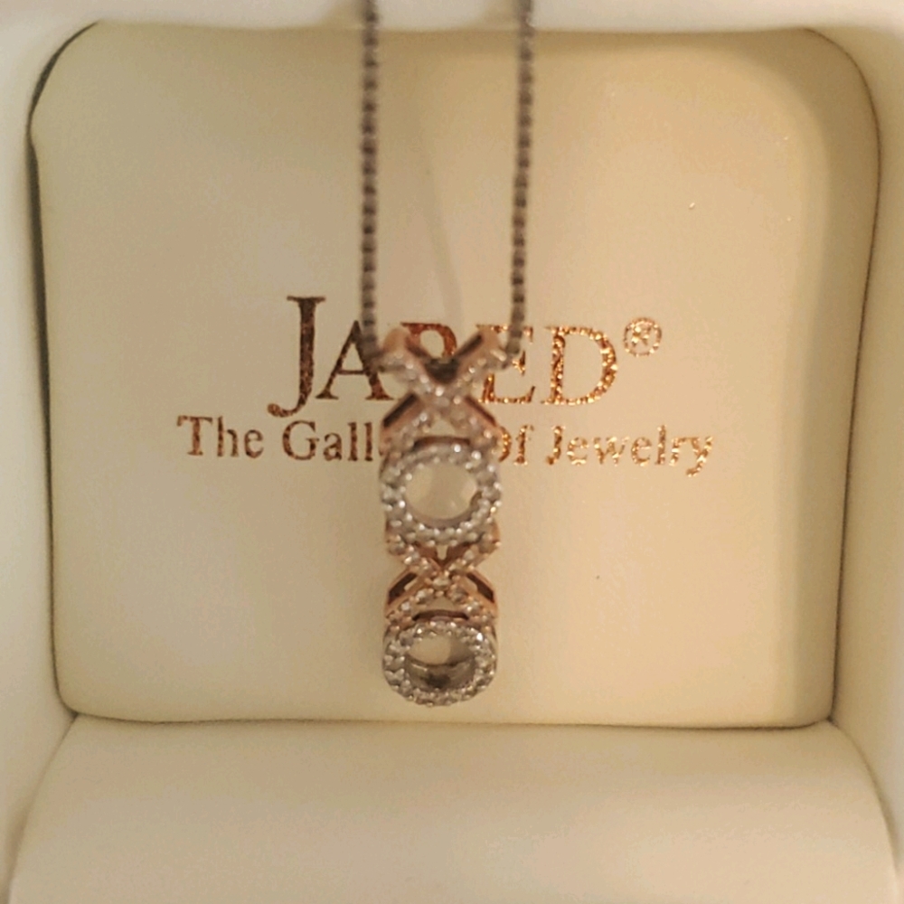 Jared xoxo rose gold necklace